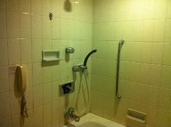 ビジネスホテル浴室再生塗装