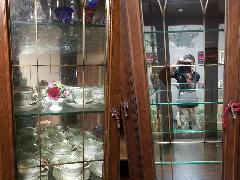 千葉県花見川区 食器棚ガラスくもり除去・磨き施工