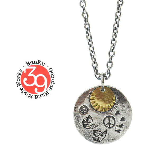 Sunku SK-017 Love & Peace Plate Necklace