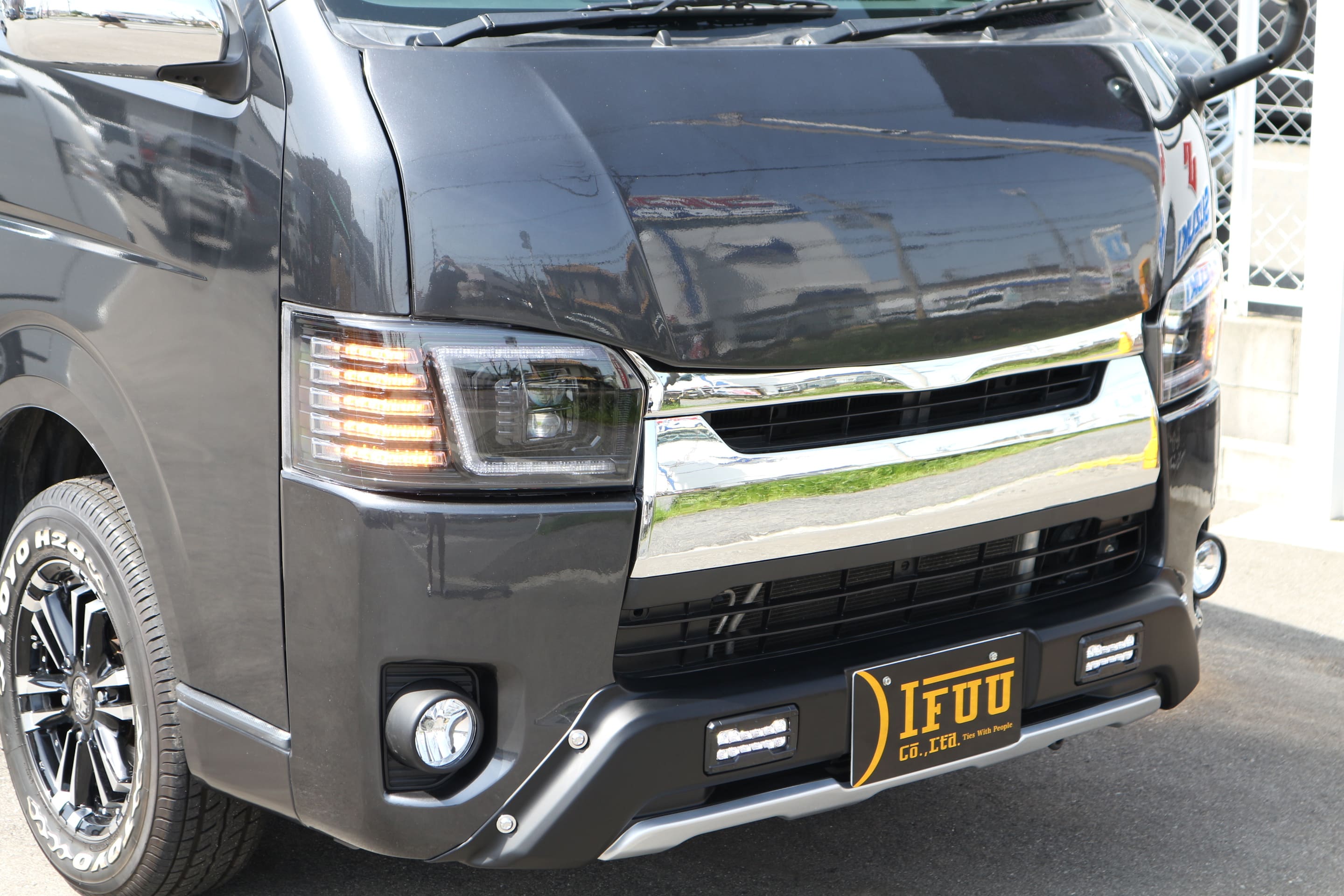 H16年式 ハイエースバンS-GL 2.5D-T4WD 走行174200km H16年式 ハイエースバンS-GL 2.5D-T4WD 走行174200km
