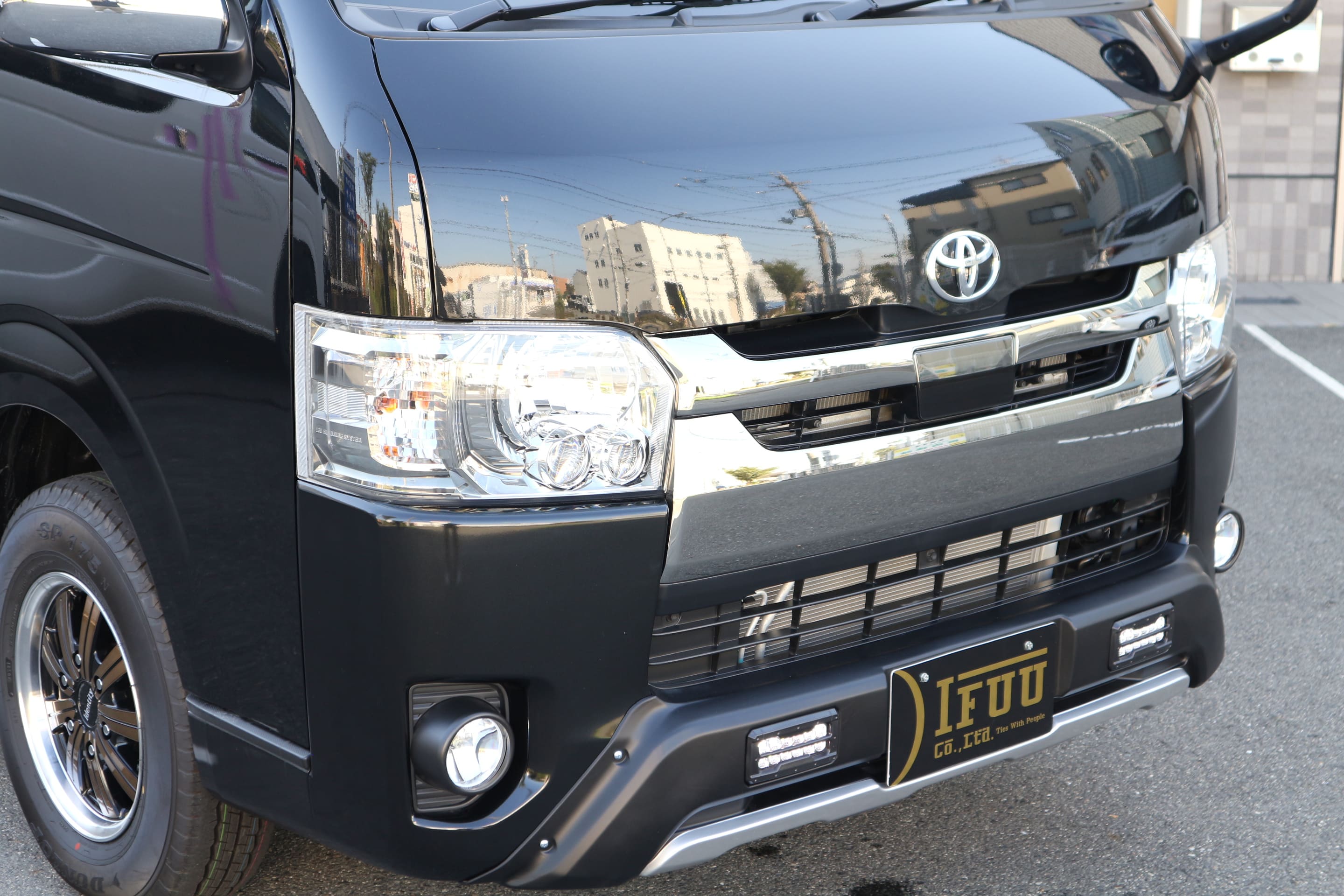 新車5型 ハイエースバンS-GLダークプライムⅡ 2.8D-T4WD 走行11km 新車5型 ハイエースバンS-GLダークプライムⅡ 2.8D-T4WD 走行11km