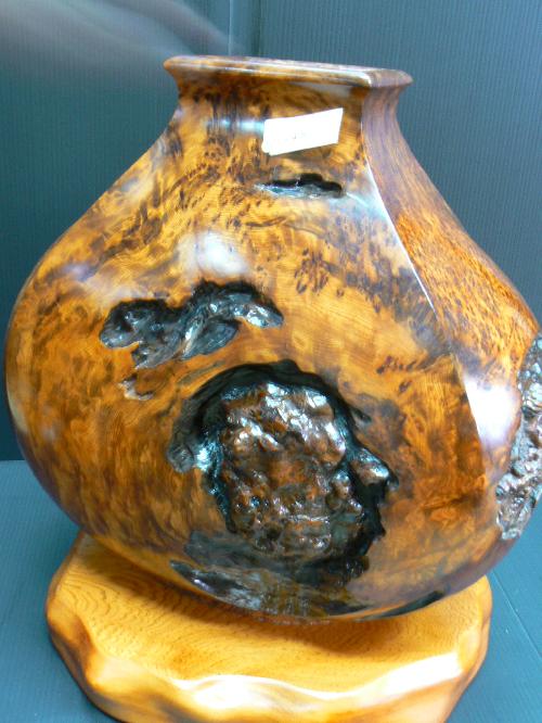 NO 5 屋久杉壷.泡瘤 (あわこぶ) ( 工芸作家 川下幸徳作 NO 5 屋久杉壷.泡瘤 (あわこぶ) ( 工芸作家 川下幸徳作
