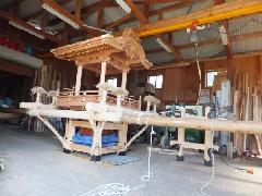 NO 618 ケヤキ材 屋台の木彫り