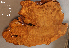 NO 1089�@���v���@�e�[�u��������