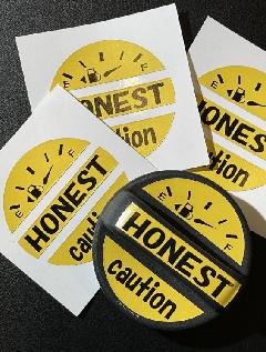 LbvXebJ[(yellow) KXbh@honest