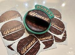 Honest R Lbv XebJ[ chocolate