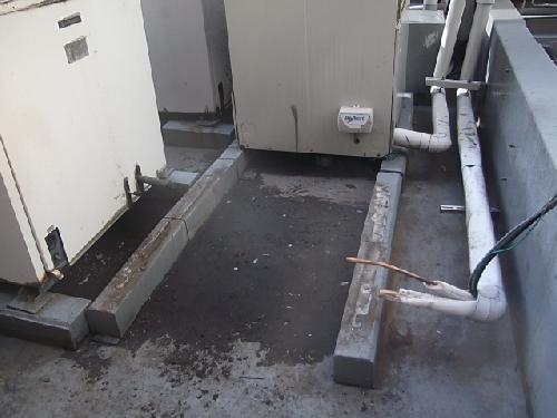室外機