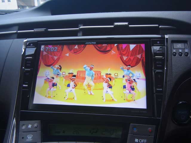 カーナビ｜プリウス 9インチメモリーナビ（アルパイン） 取付