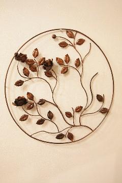 アイアン　ウォールデコ(壁掛け飾り・アート)茶丸　バラ