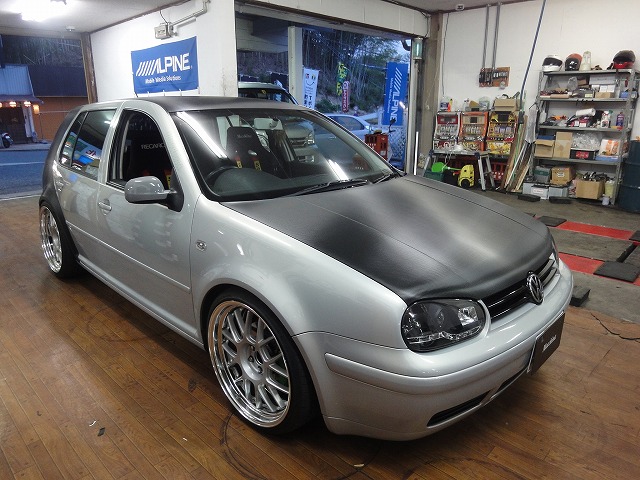 VW St4@[N}CX^[