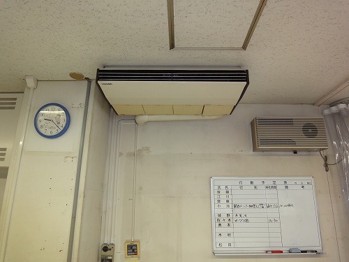 事務所天吊型エアコン入れ替え工事