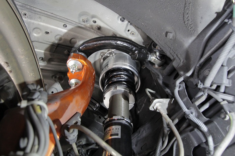 足廻り レクサス LS フロントアッパーアーム取付