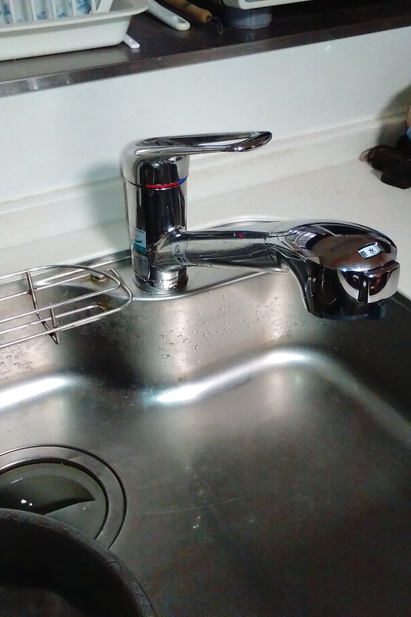 キッチン　台所　水栓　浄水器　交換　リフォーム
