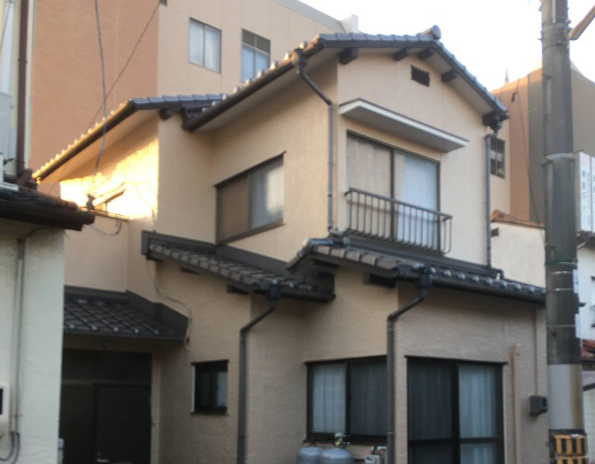 �O�Ǔh���@�V�z�E���t�H�[���E�s���Y�@�G���f�U�C���@L design�@�P�����z������Ё@�j�O�̑�H���܂��B�q�~�s