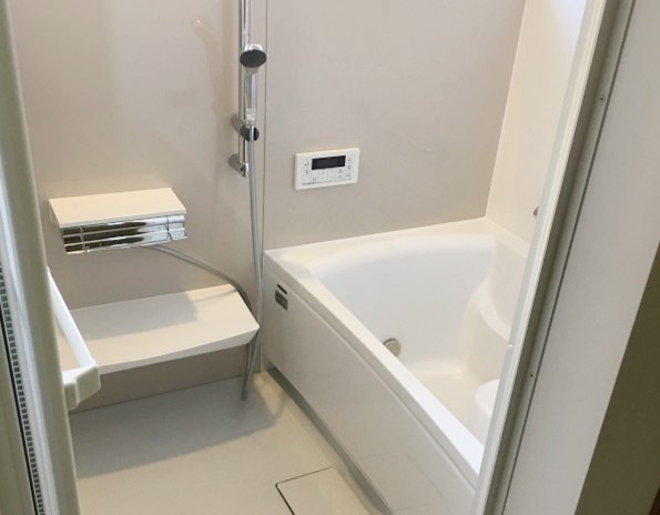 ���j�b�g�o�X�@�����@�����C�@���ʏ��@�L���@���ց@���t�H�[��